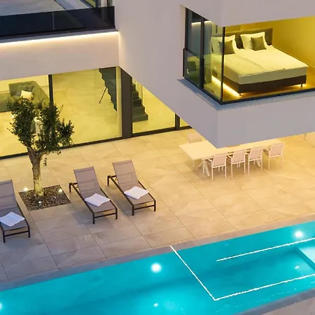 Villa Fux Eternity 2 Mit Pool In Pasman Zadar