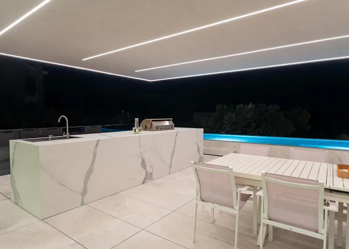 Vila Fux Eternity 2 Mit Pool In Pasman Zadar *