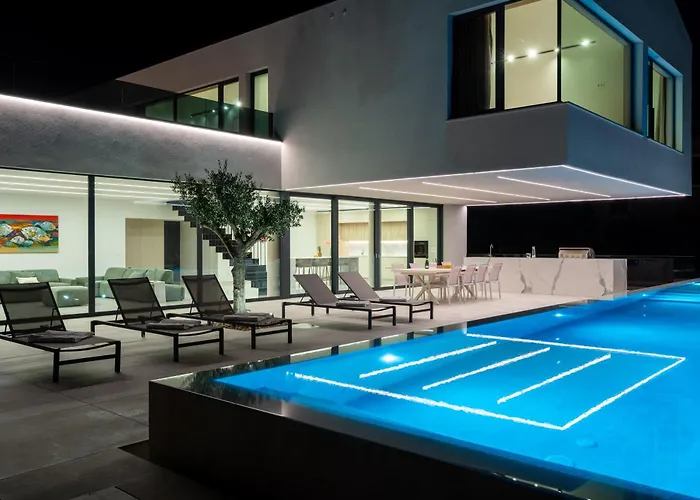 Vila Fux Eternity 2 Mit Pool In Pasman Zadar