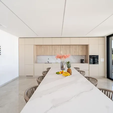 Fux Eternity 2 Mit Pool In Pasman Zadar Villa *