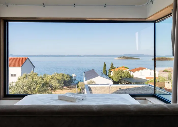 Fux Eternity 2 Mit Pool In Pasman Zadar *