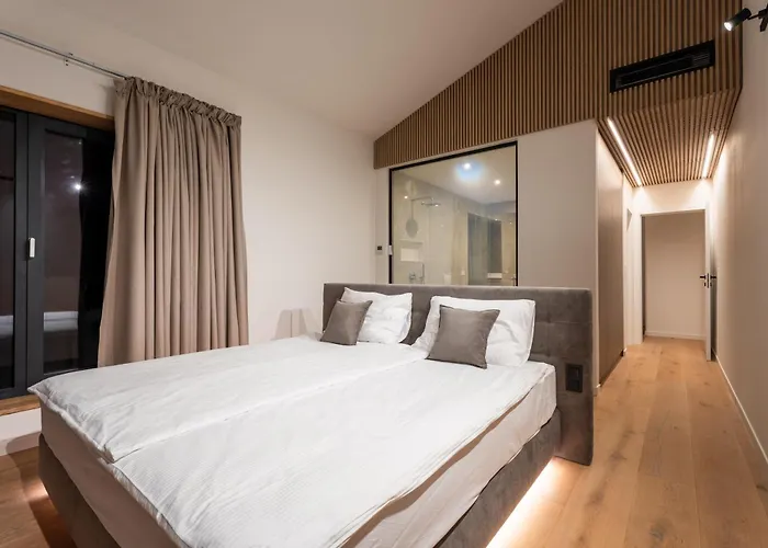 Fux Eternity 2 Mit Pool In Pasman Zadar *